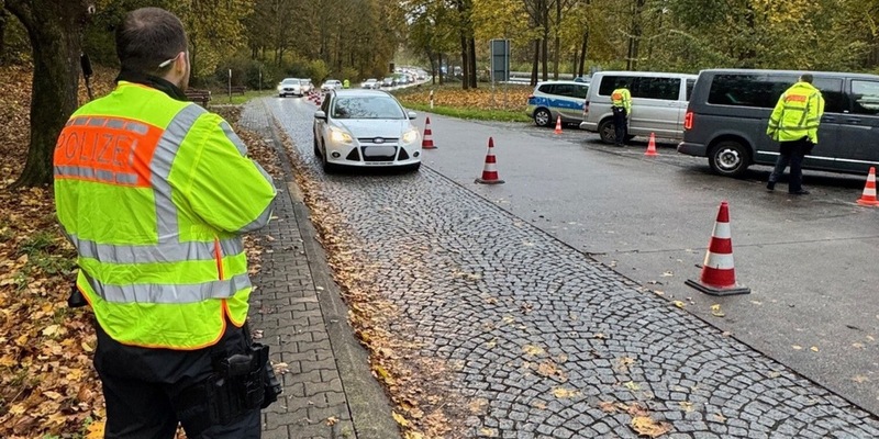 POL-DA: Darmstadt: Verkehrs- und Personenkontrollen im Rahmen des Sofortprogramms Sichere Innenstadt - Foto: presseportal.de