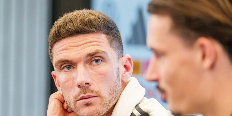 Robin Gosens setzt sich für einen offeneren Umgang mit psychischen Erkrankungen ein.  - Foto: Andreas Arnold/dpa