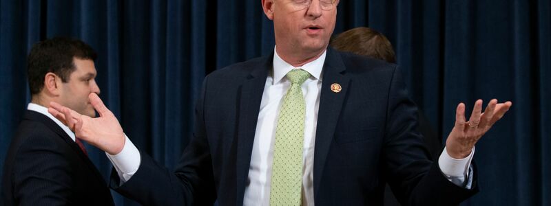 Für die Leitung eines anderen Bundesministeriums hat Trump den Ex-Abgeordneten Doug Collins vorgesehen. (Archivbild) - Foto: Alex Brandon/AP/dpa