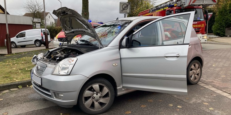 POL-HF: Verkehrsunfall im Kreuzungsbereich- LKW beim Abbiegen übersehen - Foto: presseportal.de