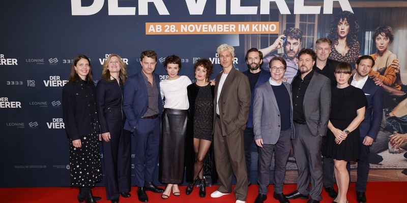 Vier gewinnt! DER VIERER feiert große Publikumspremiere in Berlin - ab 28. November im Kino! - Foto: presseportal.de
