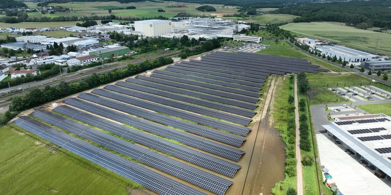Von der Sonne gebacken: Dr. Oetker produziert zukünftig frei von fossilen Energieträgern - Foto: presseportal.de