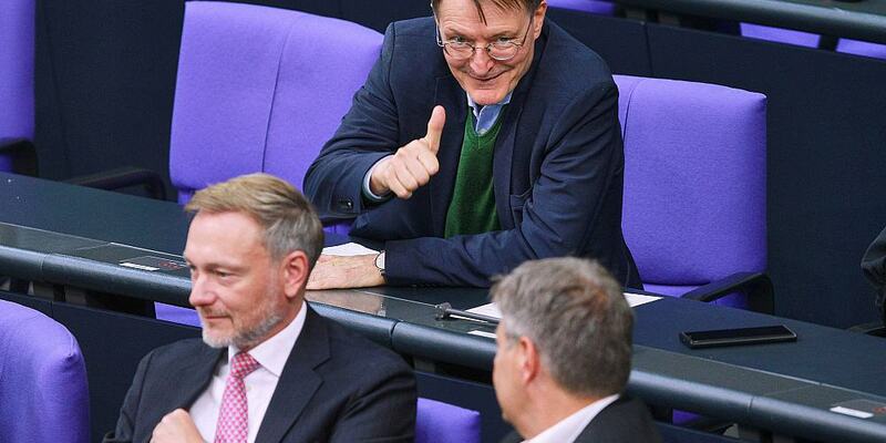 Lindner, Lauterbach, Habeck auf der Regierungsbank (Archiv) - Foto: über dts Nachrichtenagentur