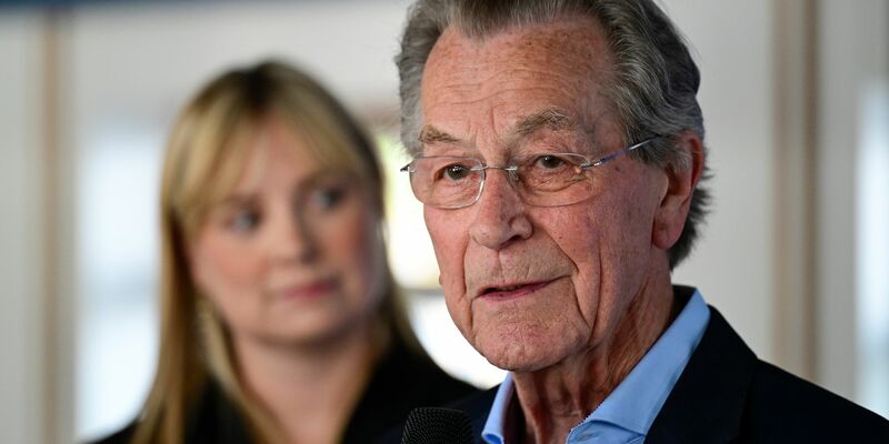 Der frühere SPD-Chef meint, Gegenkandidaturen in der eigenen Partei seien selbstverständlich möglich (Archivbild). - Foto: John Macdougall/AFP POOL/dpa