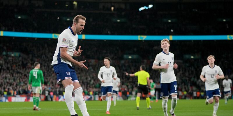 Harry Kane führt England zum Sieg gegen Irland. - Foto: Kin Cheung/AP/dpa