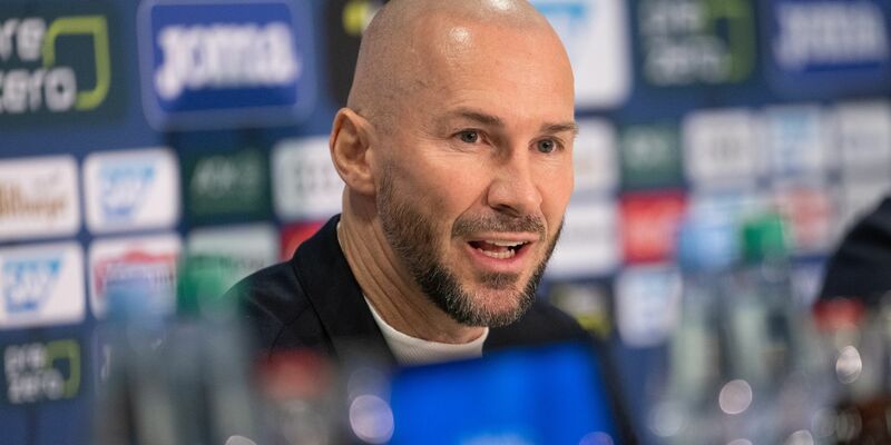 Voller Euphorie: Hoffenheims neuer Chefcoach Christian Ilzer - Foto: Marijan Murat/dpa