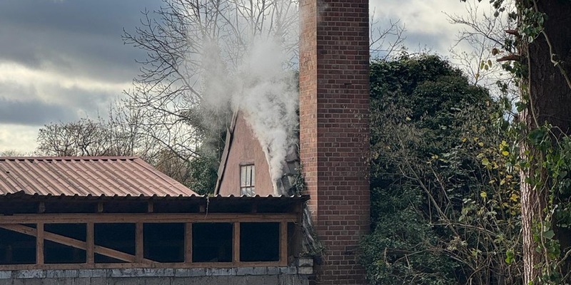 FW Celle: Rauchentwicklung aus Dach - Foto: presseportal.de