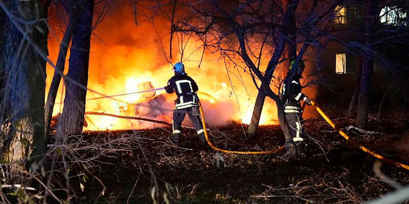Sumy wird immer häufiger Ziel russischer Angriffe. (Archivbild) - Foto: Uncredited/Ukrainian Emergency Service/AP