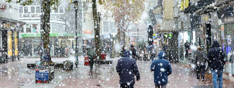 Sogar Hamburg bekam schon etwas Schnee ab. - Foto: Bodo Marks/dpa