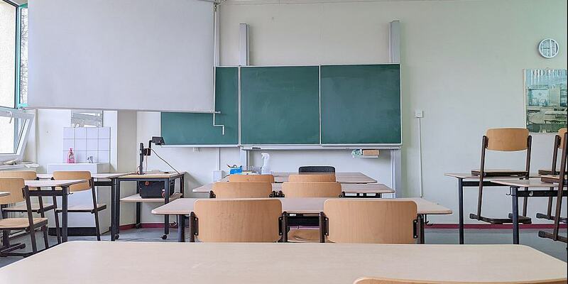 Sala de aula em uma escola (arquivo) - Foto: via agência de notícias dts