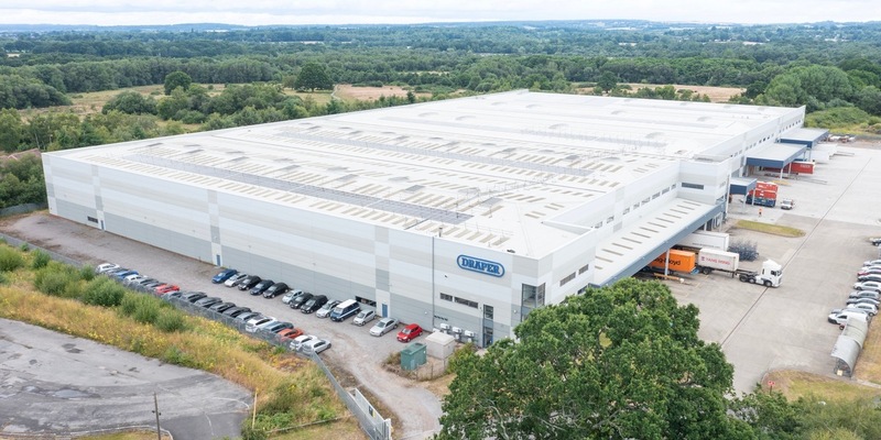 Werkzeuggroßhändler Draper Tools maximiert Effizienz mit teilautomatisierter Lagerlösung von SSI Schäfer - Foto: presseportal.de