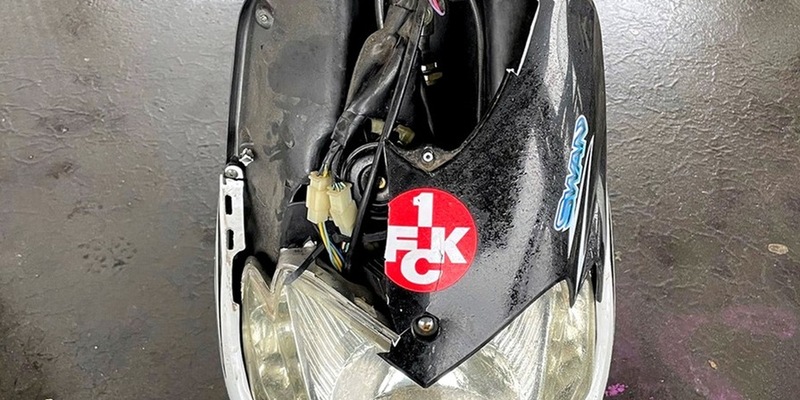 POL-PPWP: Mofa gestohlen und beschädigt abgestellt - Foto: presseportal.de