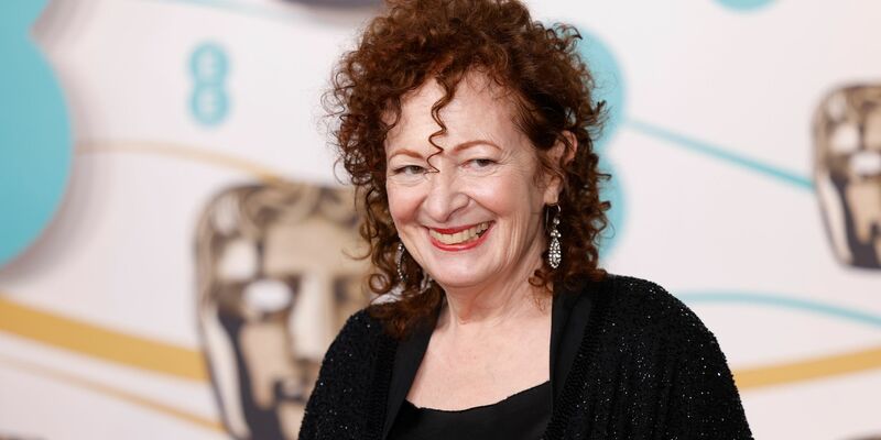 Die Haltung von Nan Goldin zum Nahost-Konflikt sorgt aktuell für Diskussionen. (Archivbild) - Foto: Vianney Le Caer/Invision/AP/dpa