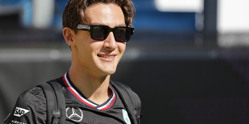 George Russell verheimlichte seine Frustration mit dem Motorsportweltverband vor dem Rennen in Las Vegas nicht.  - Foto: ---/Zuma Press/dpa