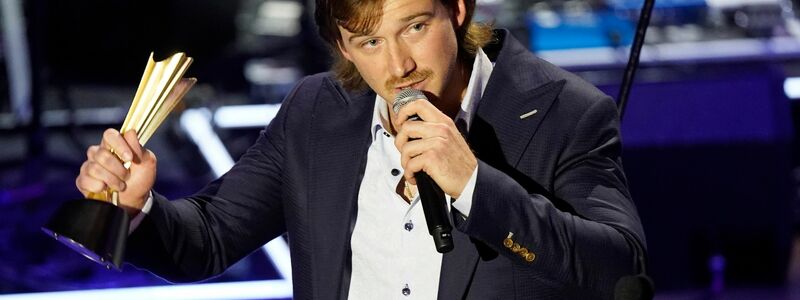 Morgan Wallen holt den CMA-Spitzenpreis, fehlt aber bei der Show. (Archivbild)  - Foto: Mark Humphrey/AP/dpa