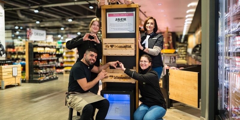 Lebensmittelwertschätzung - kreativ und alltagstauglich umgesetzt / EDEKA Center Brehm in Berlin gewinnt Auszeichnung für verantwortungsvolles Handeln 2024 - Foto: presseportal.de