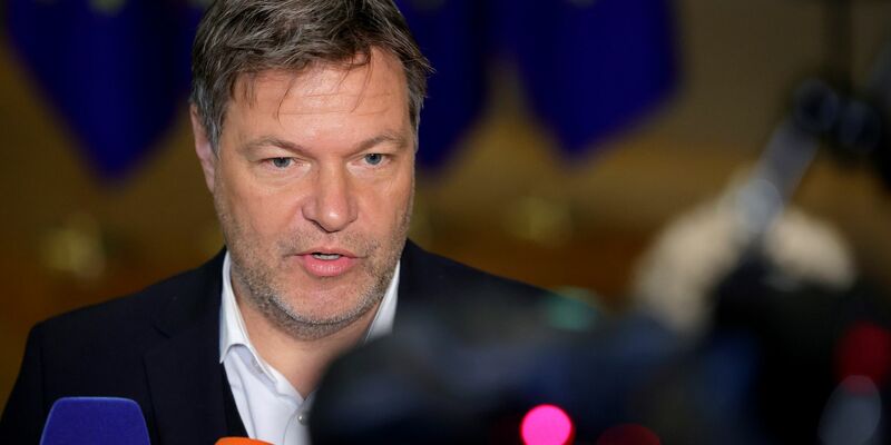 Habeck wirbt für mehr europäische Einigkeit gegenüber den Vereinigten Staaten. (Archivbild) - Foto: Olivier Matthys/AP/dpa