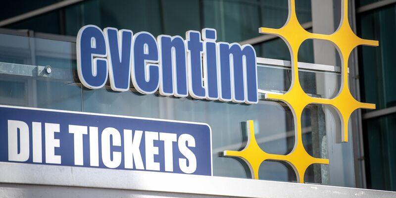 Der Tickethändler CTS Eventim hat im dritten Quartal den Umsatz gesteigert. (Archivbild)  - Foto: Sina Schuldt/dpa