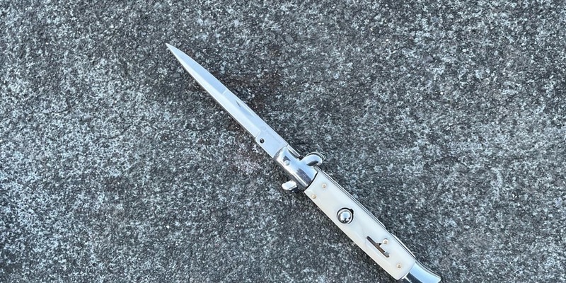 POL-HA: Kontrollen auf dem Weihnachtsmarkt: Messer sichergestellt und Widerstand gegen Polizeibeamte - Foto: presseportal.de