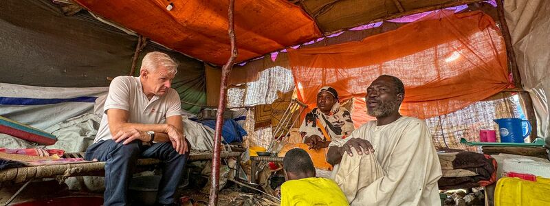 Egeland wirft der internationalen Gemeinschaft mit Blick auf die Krise im Sudan empörendes Verhalten vor.  - Foto: Ahmed Elsir/NRK/dpa