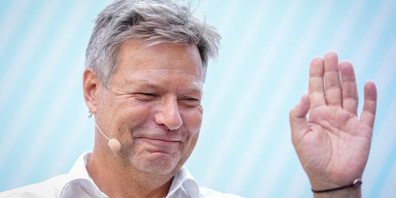 Robert Habeck will zu Bürgerinnen und Bürgern nach Hause kommen. (Archivbild) - Foto: Kay Nietfeld/dpa