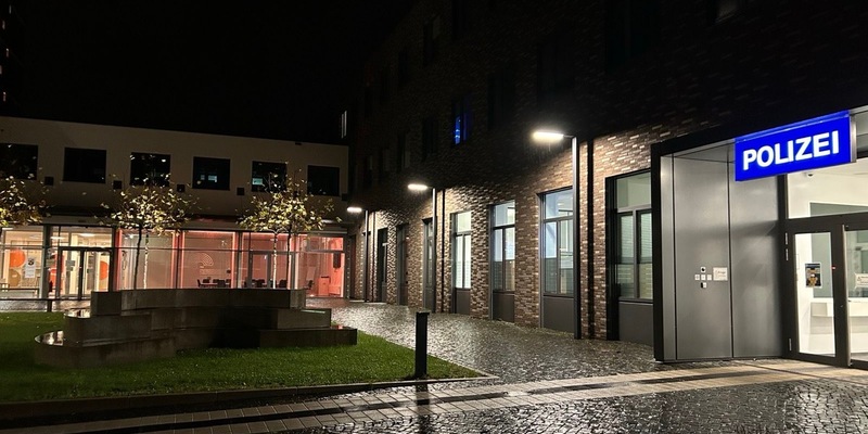 POL-PDTR: Orange Day - Polizeipräsidium Trier setzt ein Zeichen gegen Gewalt an Frauen und Mädchen - Foto: presseportal.de