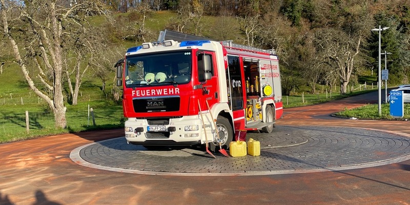 FW Allensbach: G1 Ölspur innerorts dringlich - Foto: presseportal.de