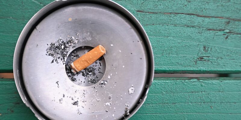 Deutschland hat bei Tabaksteuern noch Luft nach oben, sagt die Weltgesundheitsorganisation. (Symbolbild) - Foto: Anna Ross/dpa