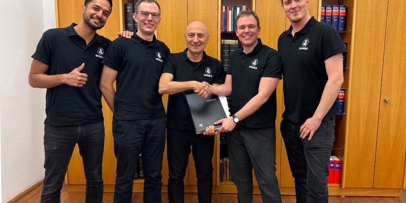 Innovatives Tech-Start-up Semanux wird Teil der alfa-Unternehmensgruppe / Erweiterung des barrierefreien Angebots von alfatraining, alfaview und EML durch intelligente Softwarelösungen von Semanux - Foto: presseportal.de