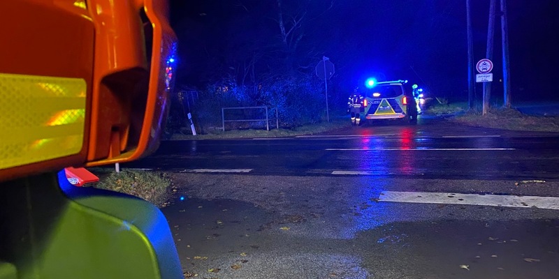 FW Alpen: Drei Alarmierungen am Mittwochabend - Foto: presseportal.de