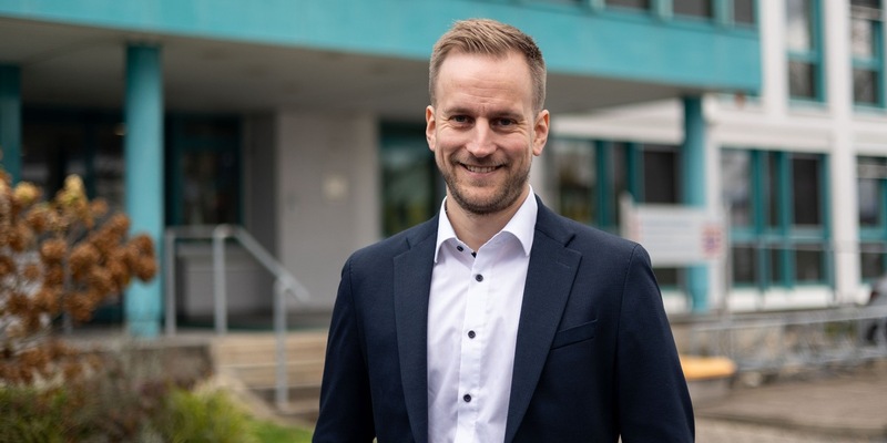 POL-OH: Generationswechsel an der Spitze der RKI Nach über 40 Jahren ist Schluss - Höfer neues Gesicht der Kriminalpolizei - Foto: presseportal.de