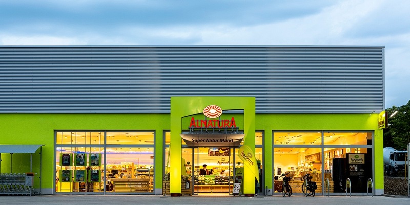 Alnatura mit Umsatzplus im Jubiläumsjahr / Top bei Kundenzufriedenheit / Alnatura setzt neuen Standard beim Tierwohl - Foto: presseportal.de