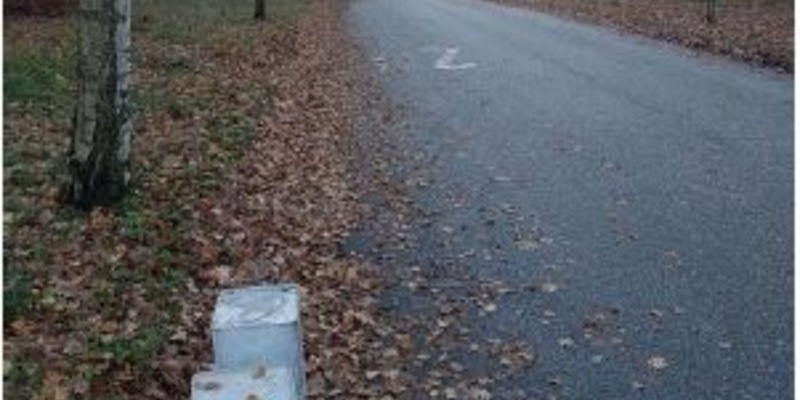 POL-SE: Wedel - Unbekannte entsorgen Kanister mit Flüssigkeit - Polizei sucht Zeugen - Foto: presseportal.de