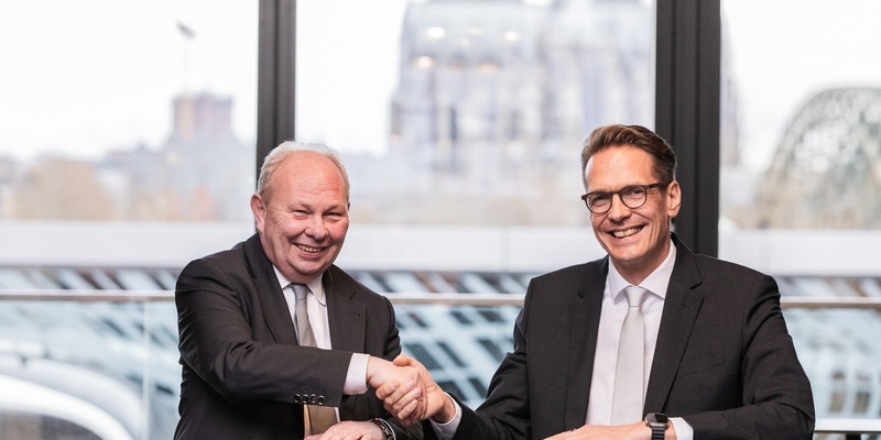 Generationenwechsel im DEVK-Vorstand - Foto: presseportal.de