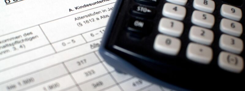 Die sogenannte Düsseldorfer Tabelle dient als bundesweit anerkannte Orientierung für die Berechnung des Kindesunterhalts. (Symbolbild) - Foto: picture alliance / dpa