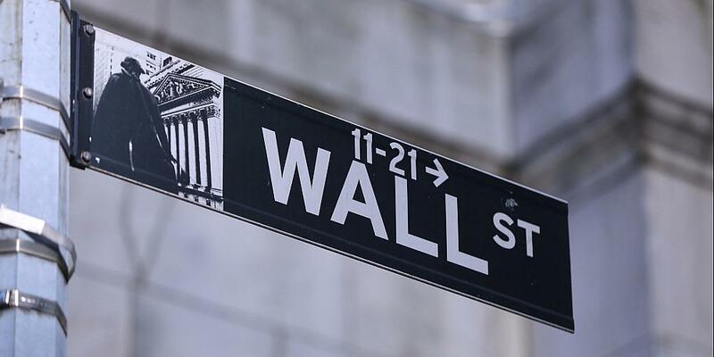 Straßenschild der Wall Street (Archiv) - Foto: über dts Nachrichtenagentur