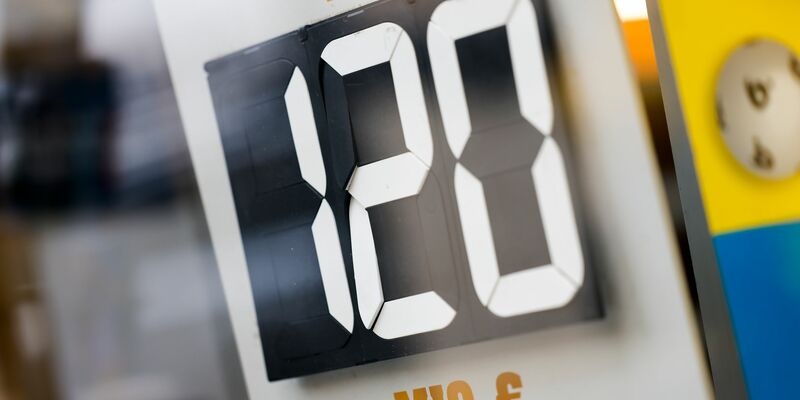 Der Eurojackpot ist geknackt worden. (Archivfoto) - Foto: Thomas Banneyer/dpa