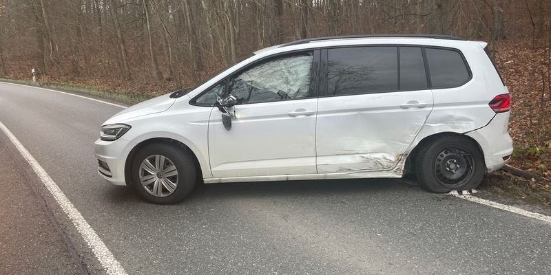 LPI-EF: Schwere Verkehrsunfall auf Autobahnzubringer - Foto: presseportal.de