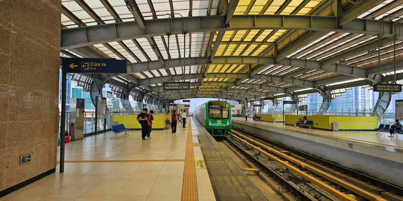 Für Touristen wird die geplante Hochgeschwindigkeitsstrecke eine echte Alternative zum Flug sein. - Foto: Bac Pham/dpa