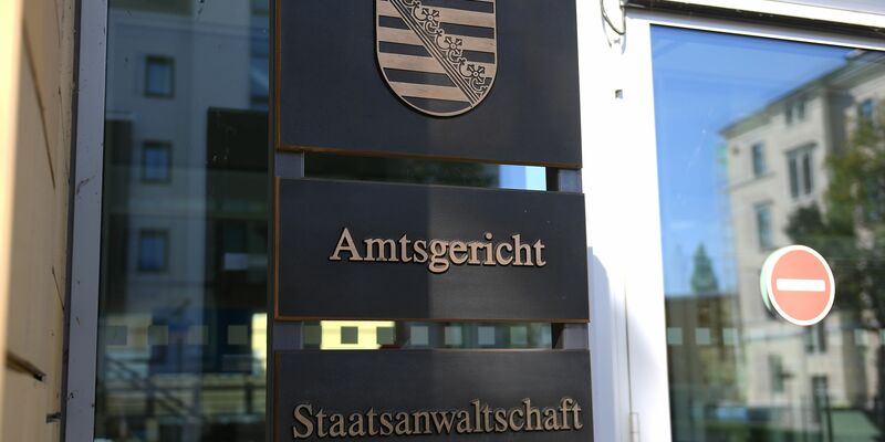 Der Diebstahl von Affendame Ruma aus dem Leipziger Zoo wird am Donnerstag am Amtsgericht Chemnitz verhandelt (Symbolfoto) - Foto: Hendrik Schmidt/dpa-Zentralbild/dpa