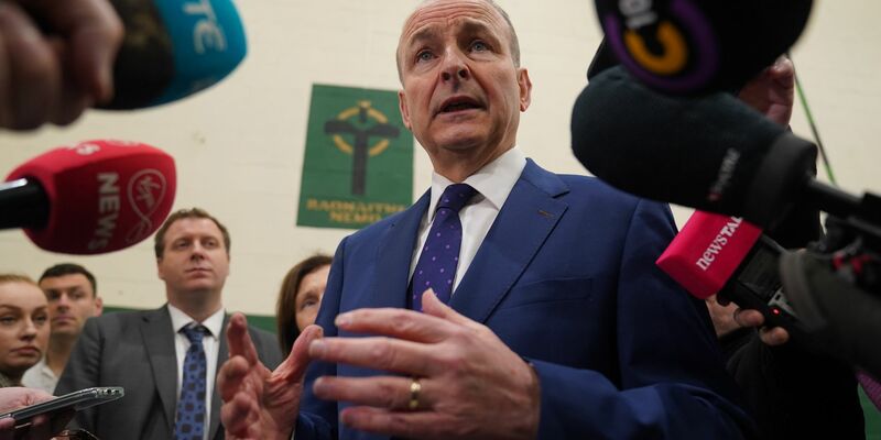 Seine Partei Fianna Fáil liegt auf Kurs, stärkste Kraft in Irland zu werden: Vizeregierungschef Micheál Martin. - Foto: Jacob King/PA Wire/dpa