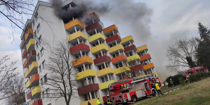 FW Celle: Aktuelle Einsatzinfo - Wohnungsbrand! - Foto: presseportal.de