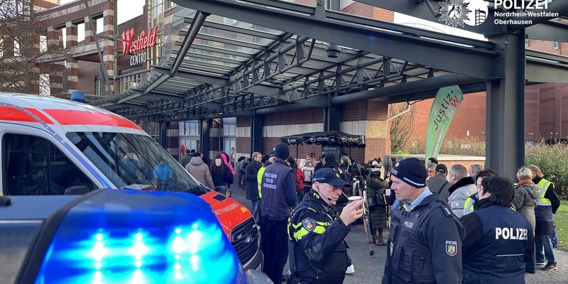 POL-OB: Gemeinsame Pressemitteilung der Polizei Oberhausen und der Staatsanwaltschaft Duisburg: Erfolgreicher Austausch am CentrO - Polizei, Politie und Staatsanwaltschaft im Bürgerdialog - Foto: presseportal.de