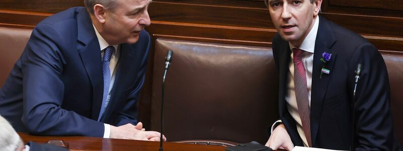 Die Parteien von Simon Harris und Micheál Martin wollen ihre Zusammenarbeit fortsetzen. (Archivbild) - Foto: ---/Maxwell Photography/Press Association/dpa