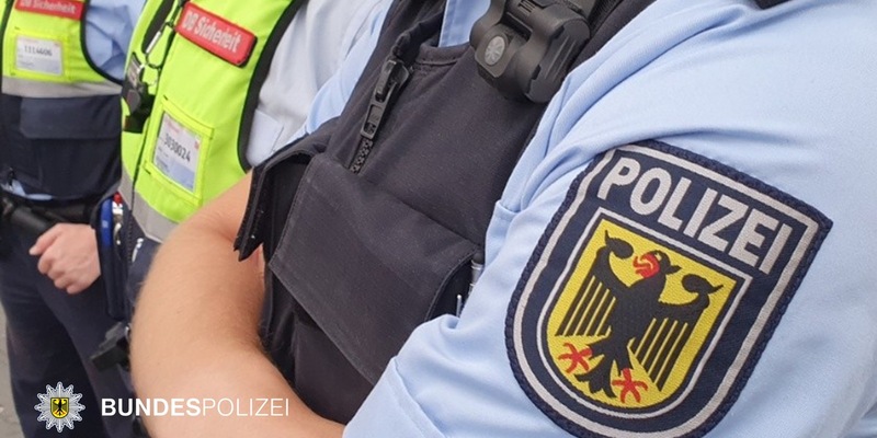 Bundespolizeidirektion München: Betrunkener bedroht Securities / Abgebrochene Flasche als Waffe - Foto: presseportal.de