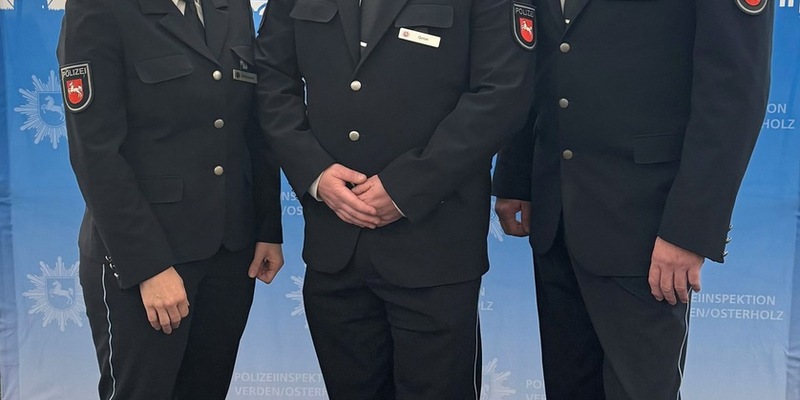 POL-OLD: +++ Neuer Leiter des Einsatzbereichs in der Polizeiinspektion Verden/Osterholz +++ Polizeipräsident Andreas Sagehorn führt Daniel Golon in sein neues Amt ein +++ - Foto: presseportal.de