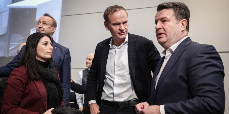 Der VW-Konzern setzt auf starkes Wachstum in den USA. (Archivbild) - Foto: Ronny Hartmann/AFP POOL/dpa