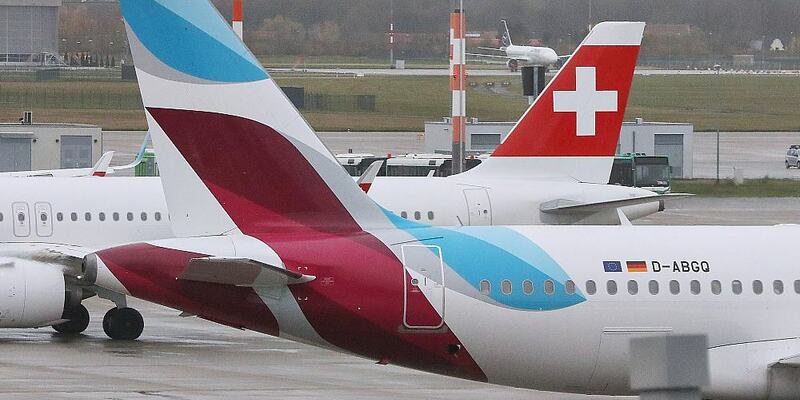 Flugzeuge von Eurowings und Swissair (Archiv) - Foto: über dts Nachrichtenagentur
