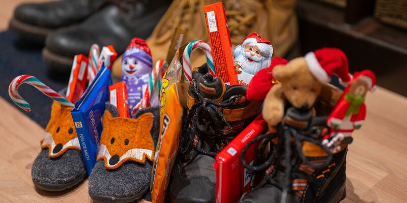 Menschen in Deutschland geben 2024 laut NIQ mehr für Süßwaren als für jedes andere Lebensmittelsortiment aus. - Foto: Monika Skolimowska/dpa-Zentralbild/dpa