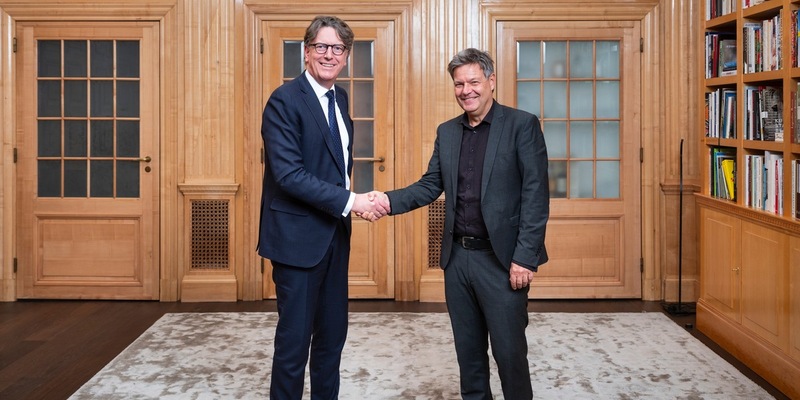 KfW-Verwaltungsrat bestätigt Stefan Wintels als Vorstandsvorsitzenden der KfW / Verlängerung des Vertrags bis 30. September 2029 - Foto: presseportal.de